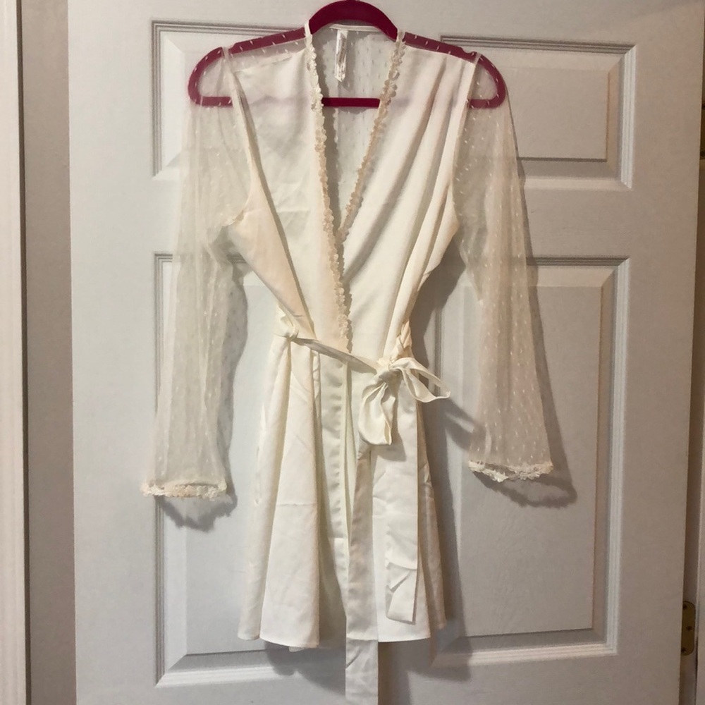 Flora Nikrooz Showstopper Robe